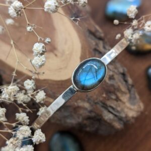 צמיד קשיח בייסיק לברדורייט