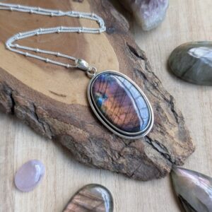 שרשרת אורנג' ריינבו