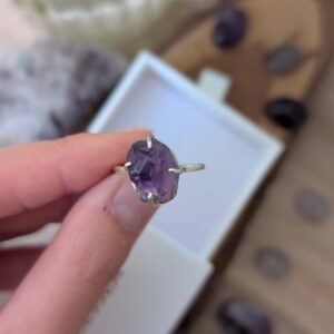 טבעת רואו אמטיסט