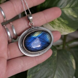 שרשרת לורליי לברדורייט