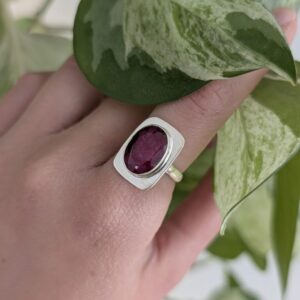 טבעת סקוור רובי